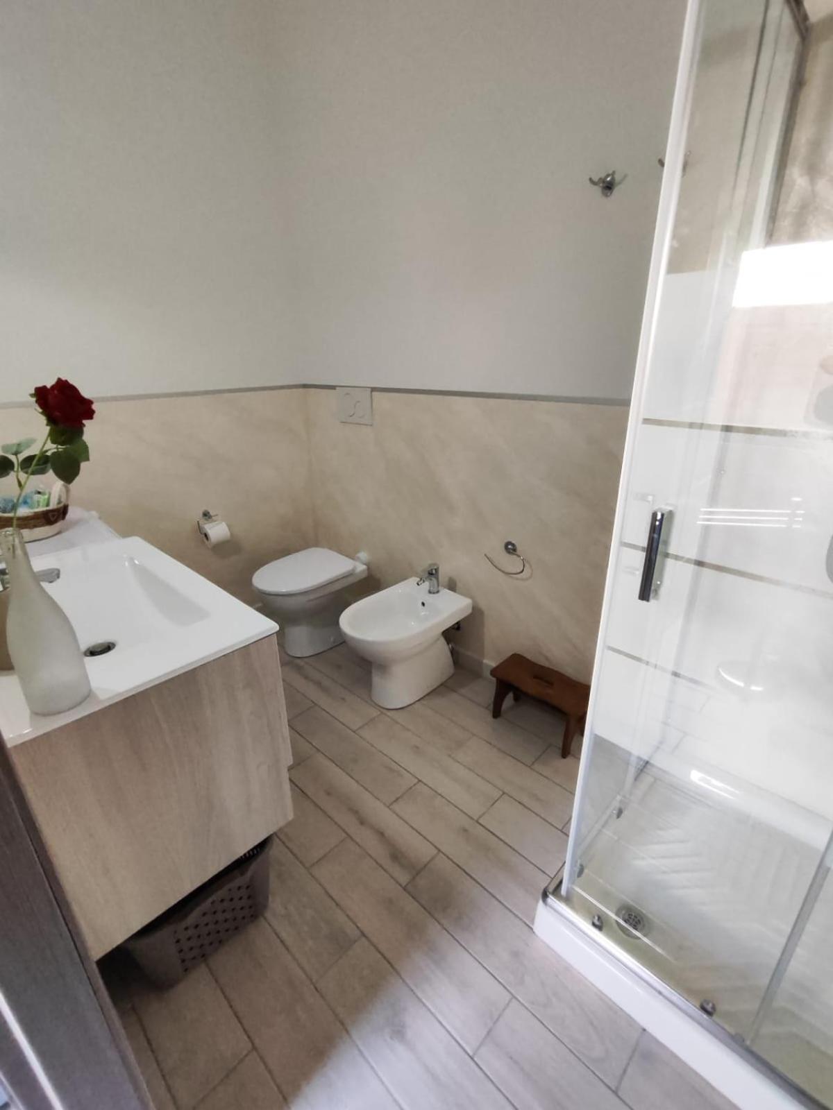 Casa Vacanze Con Giardino I Girasoli - Cin It 09006 - 9 C 2000 R4042- Sorso Exteriör bild